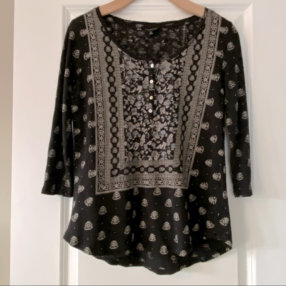 Lucky Brand Black and White Printed Long Sleeve Tee